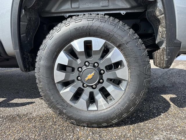 New 2026 Chevrolet Silverado 2500 Custom w/ Custom Value Package AWD/4WD image 17