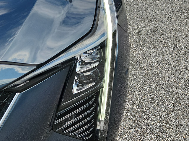 Certified 2025 Cadillac CT5 Sport w/ Technology Package AWD/4WD image 9