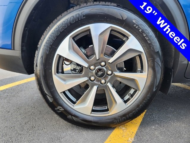 Used 2023 Ford Escape Platinum w/ Premium Technology Package image 24