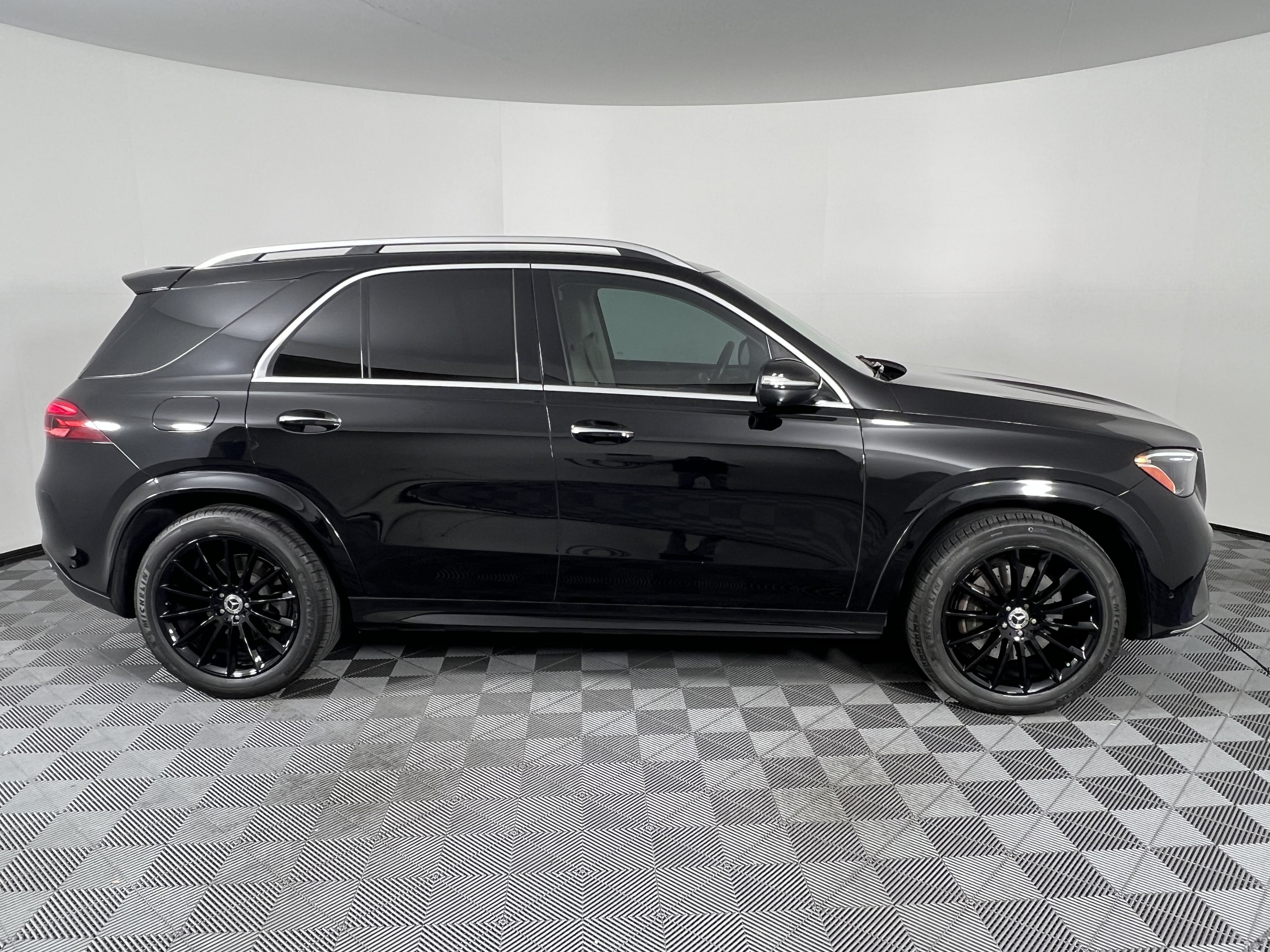 Certified 2024 Mercedes-Benz GLE 350 4MATIC image 14
