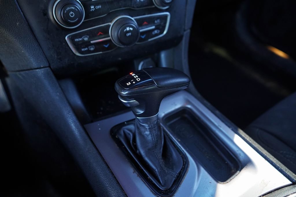 Used 2023 Dodge Charger SXT w/ Blacktop Package RWD image 29