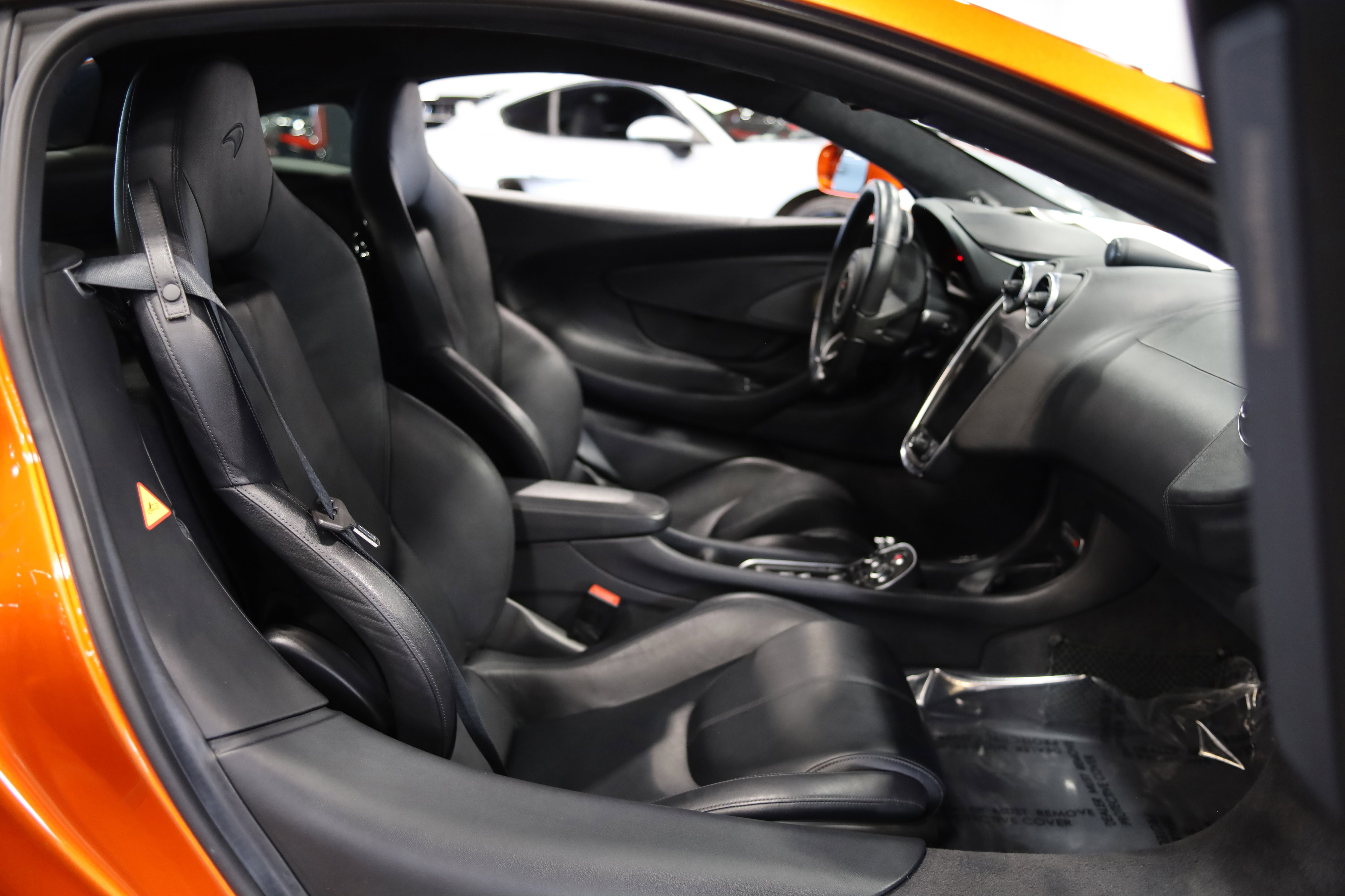 Used 2018 McLaren 570S Coupe image 34