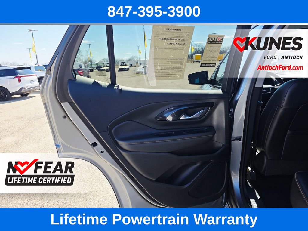 Used 2023 GMC Terrain AT4 image 18