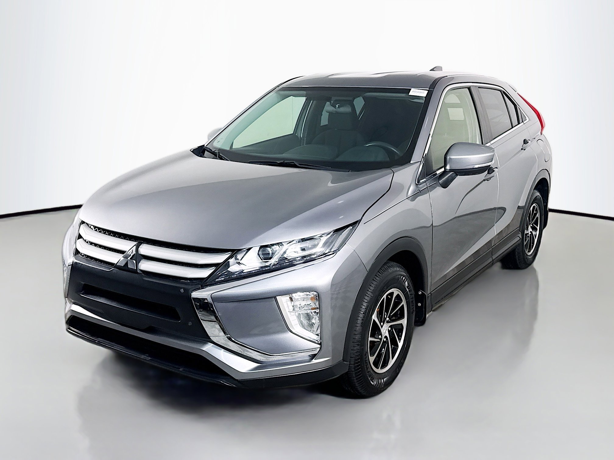 Used 2020 Mitsubishi Eclipse Cross ES image 4