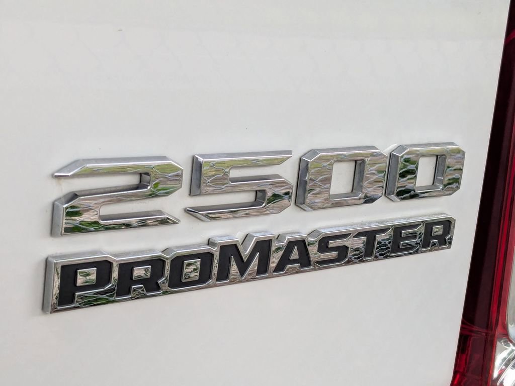 Used 2023 RAM ProMaster 2500 image 8