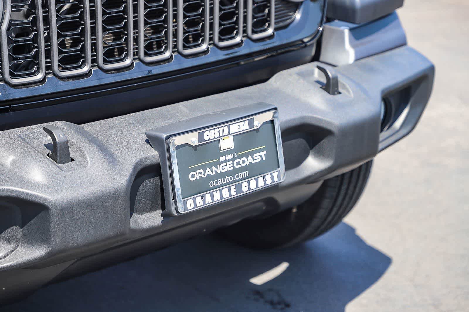 Used 2024 Jeep Wrangler Unlimited Sport AWD/4WD image 5