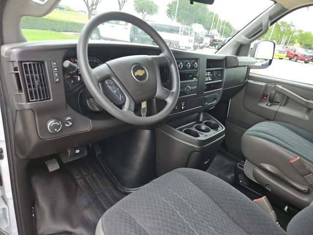 Used 2025 Chevrolet Express 2500 w/ Driver Convenience Package RWD image 10