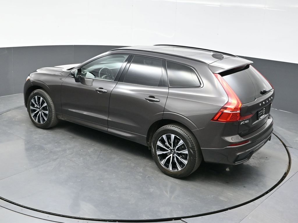 Used 2025 Volvo XC60 B5 Plus w/ Climate Package AWD/4WD image 33
