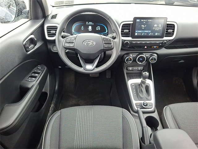 Certified 2026 Hyundai Venue SEL image 11