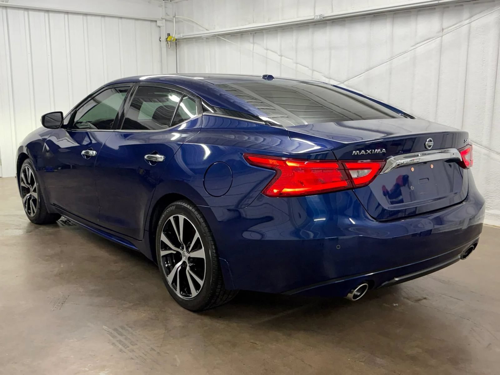 Used 2017 Nissan Maxima 3.5 SV FWD image 6