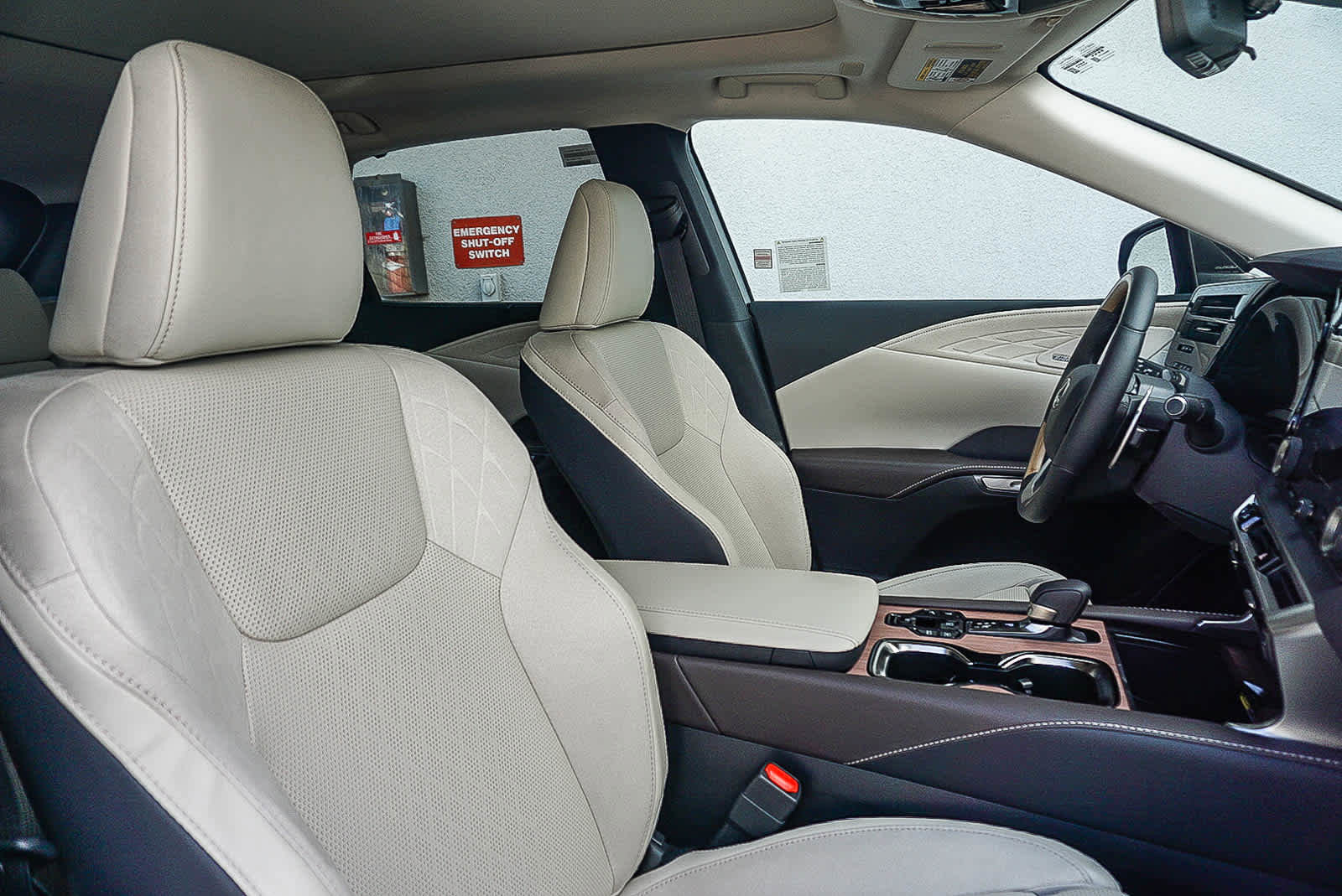 New 2026 Lexus RX 450h Luxury AWD/4WD image 27