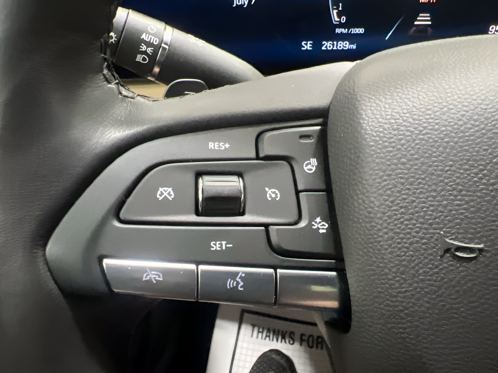 Used 2024 Cadillac XT4 Luxury w/ Cold Weather Package AWD/4WD image 20