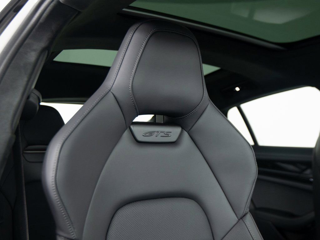 New 2026 Porsche Panamera GTS image 35