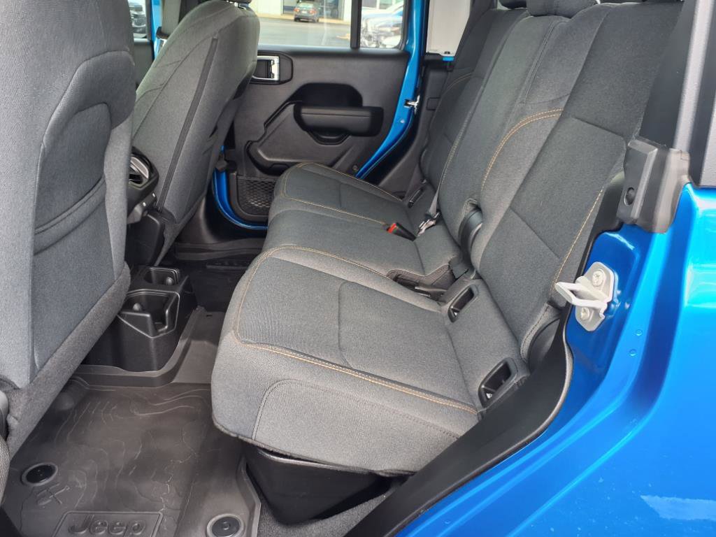 Used 2024 Jeep Gladiator Sport image 15