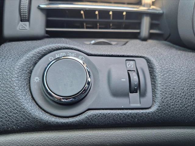 Used 2015 Chevrolet Malibu LS FWD image 16
