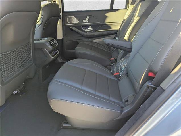 New 2026 Mercedes-Benz GLS 450 4MATIC image 14