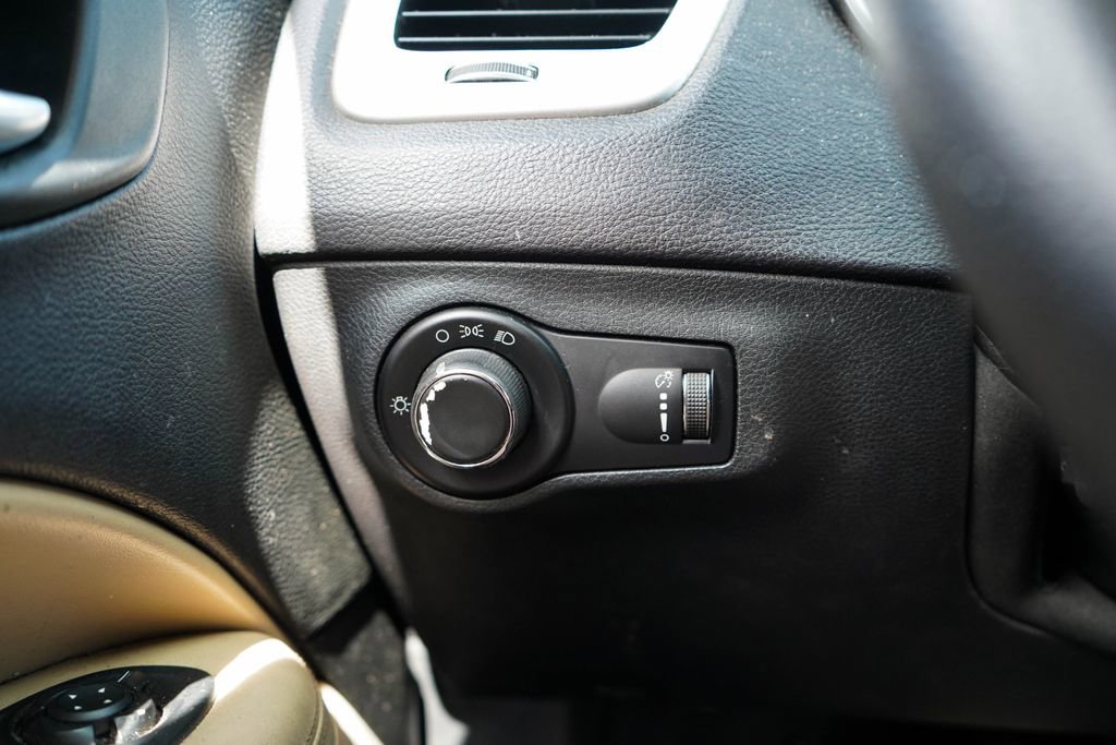 Used 2018 Jeep Compass Sport FWD image 31