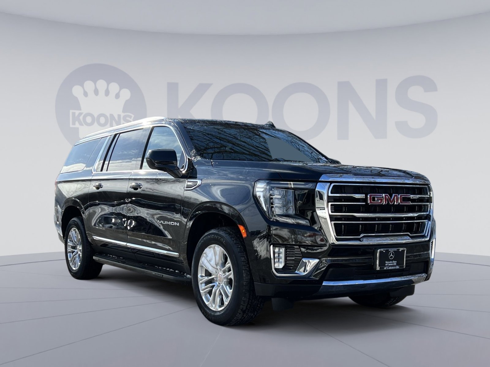 Used 2023 GMC Yukon XL SLT image 8