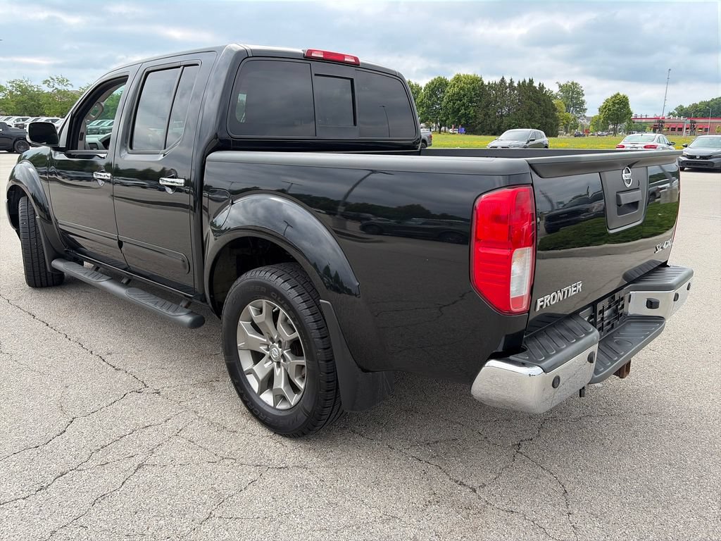 Used 2016 Nissan Frontier SL w/ Moonroof Package AWD/4WD image 5
