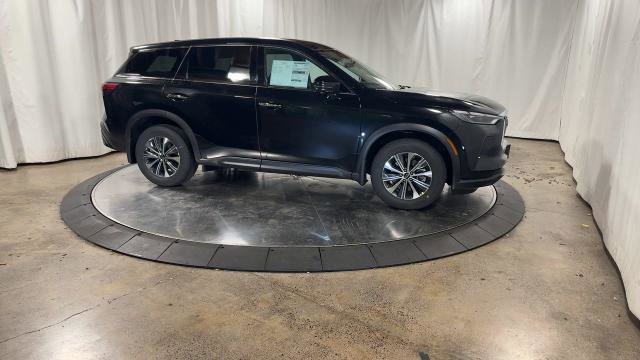 Certified 2025 INFINITI QX60 Pure image 3