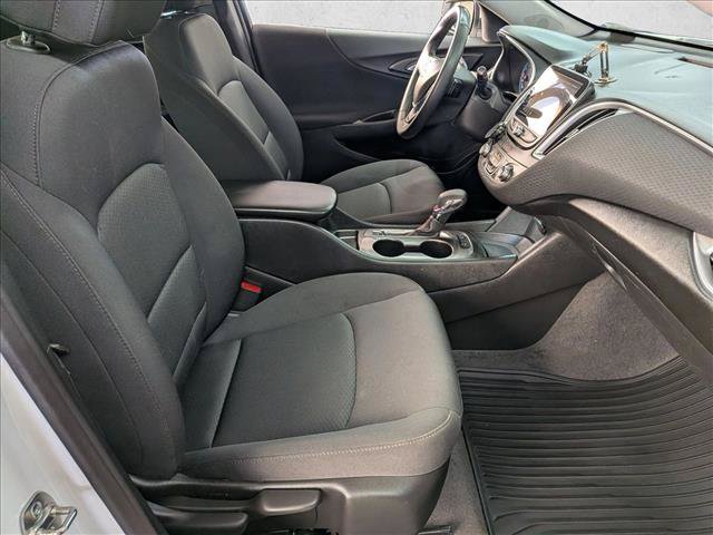 Used 2024 Chevrolet Malibu RS FWD image 26