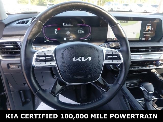 Used 2023 Kia Telluride EX w/ EX Captain's Chair Package image 11