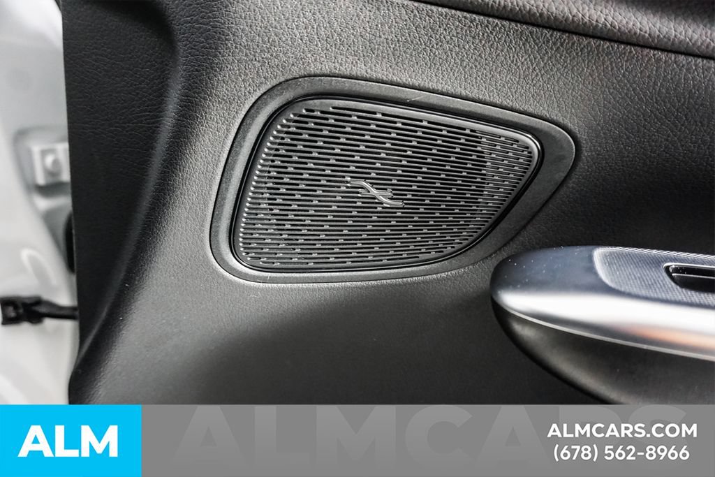 Used 2024 Mercedes-Benz GLC 300 4MATIC w/ AMG Line image 45