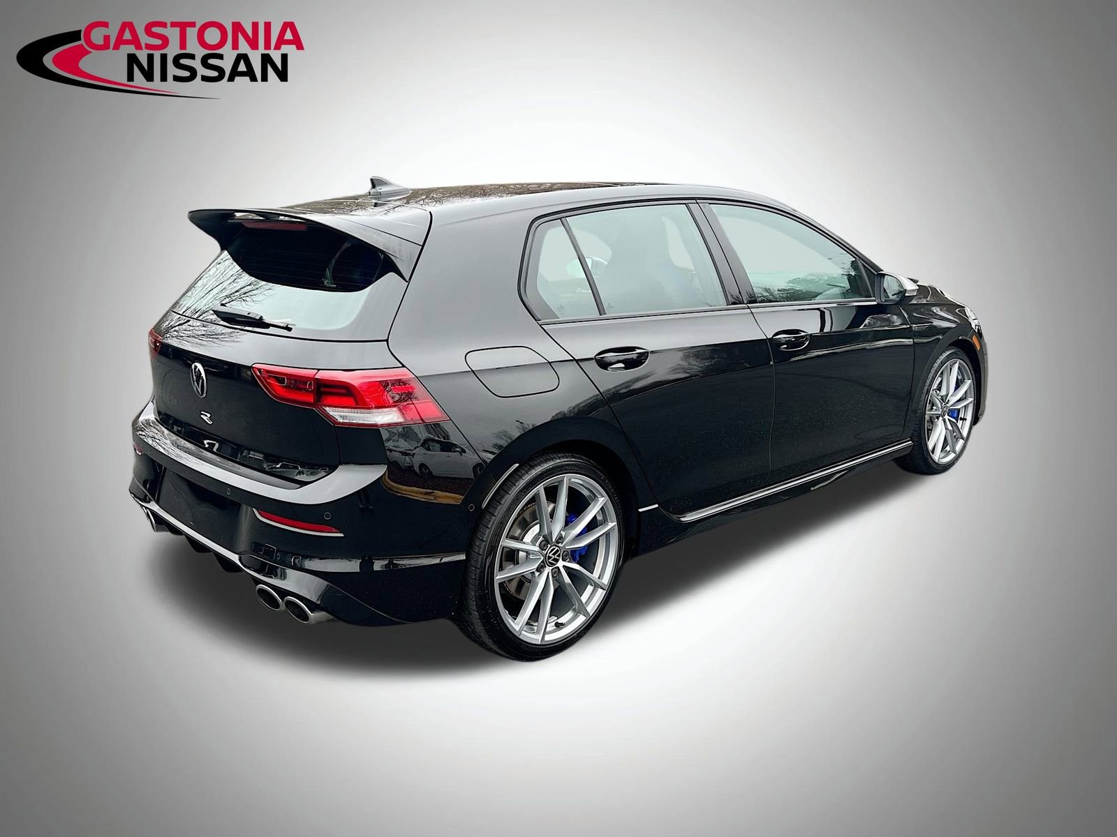 Used 2024 Volkswagen Golf R image 9