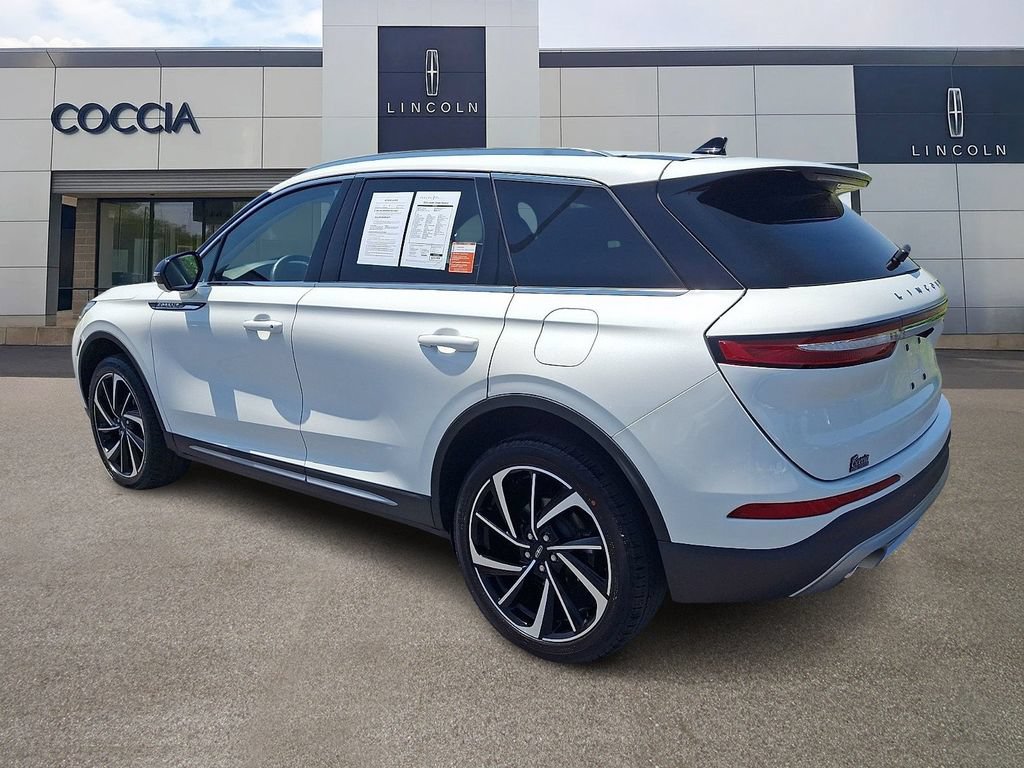 Used 2023 Lincoln Corsair Reserve w/ Equipment Group 201A AWD/4WD image 6
