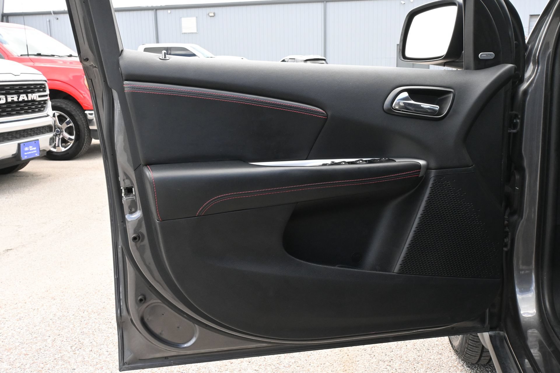 Used 2015 Dodge Journey R/T w/ Flexible Seating Group AWD/4WD image 16