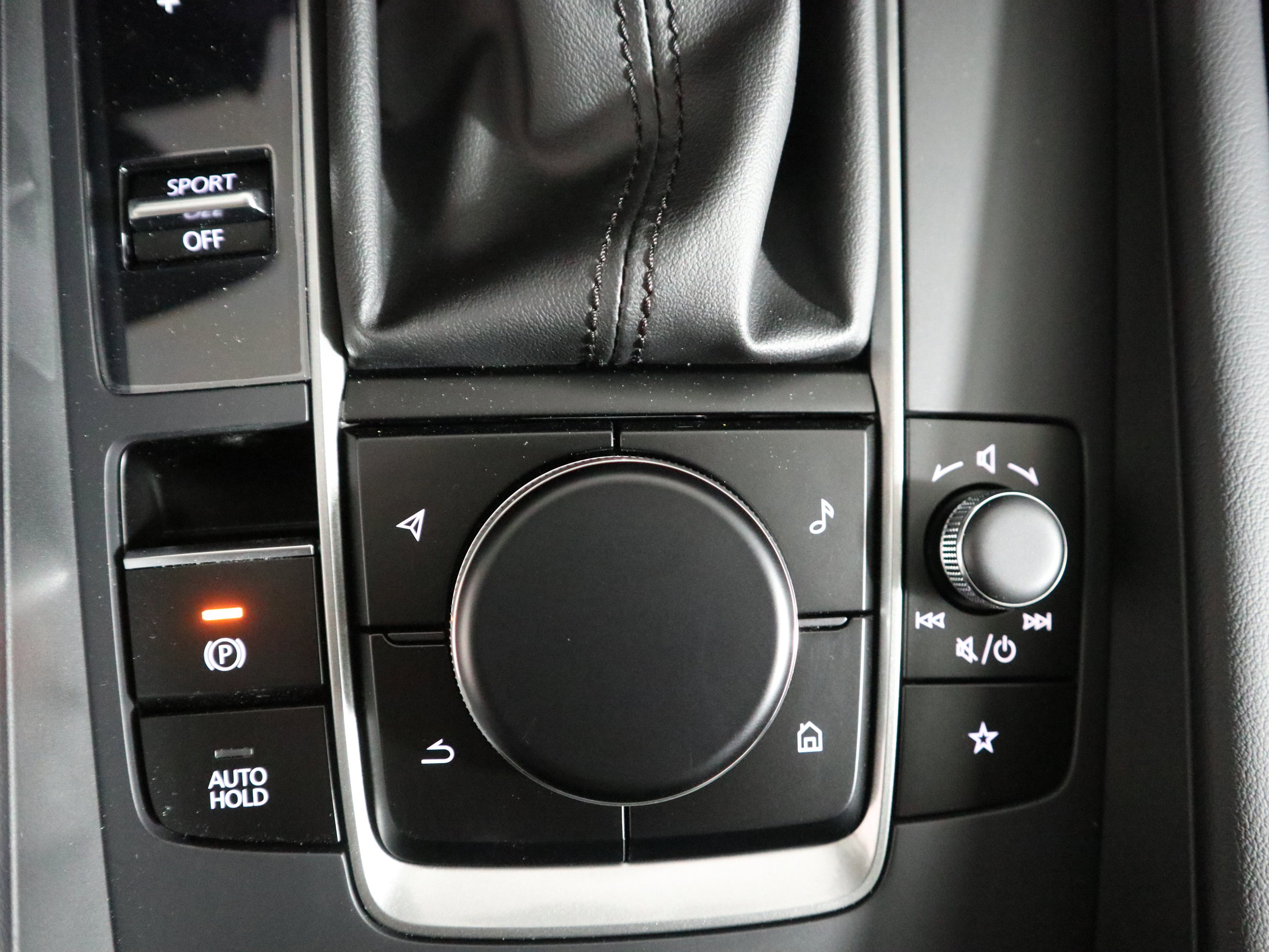 New 2026 MAZDA MAZDA3 2.5 S Sedan w/ Preferred Pkg image 28