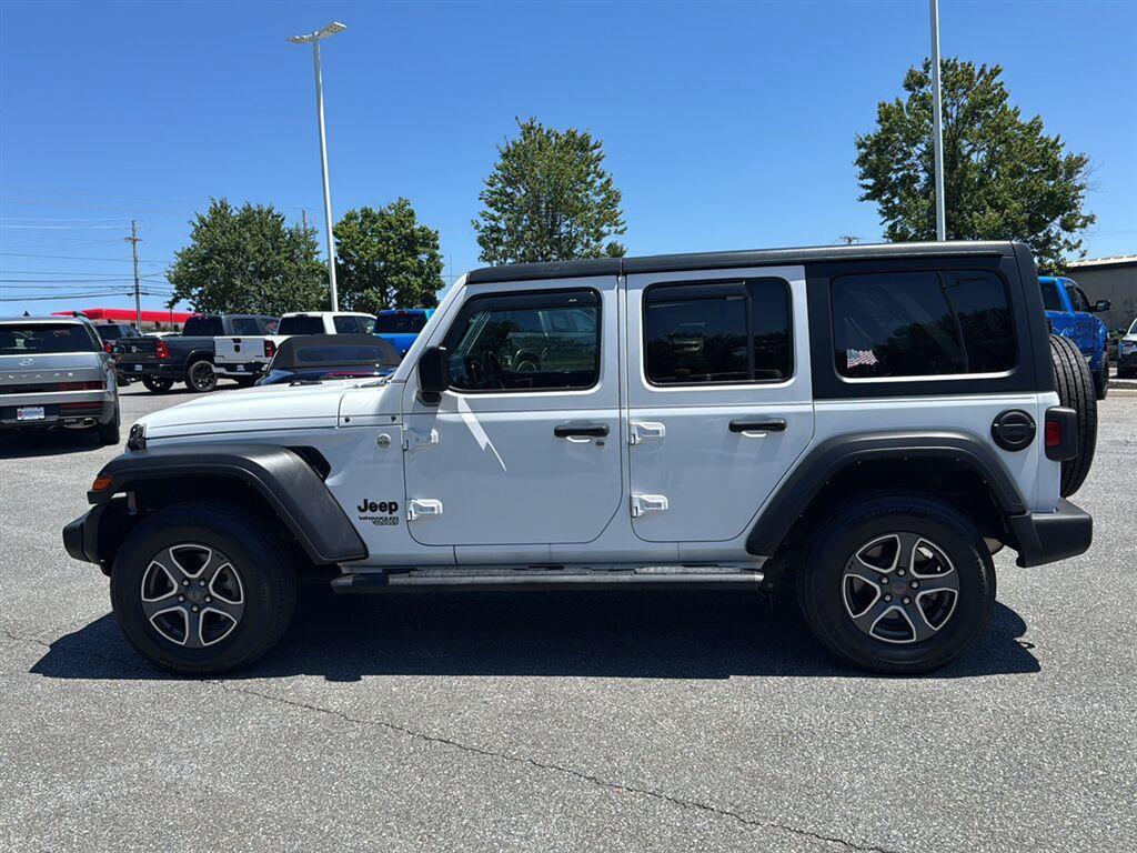 Used 2021 Jeep Wrangler Unlimited Sport AWD/4WD image 2