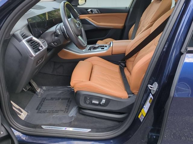 Used 2024 BMW X5 xDrive50e w/ Executive Package AWD/4WD image 12