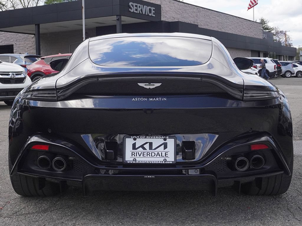 Used 2020 Aston Martin V8 Vantage Coupe RWD image 10
