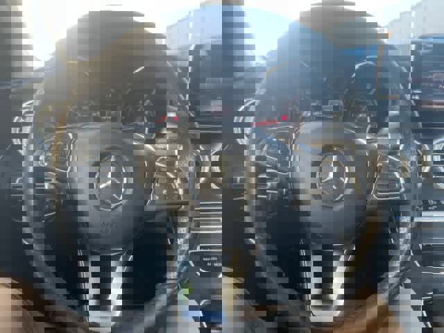 Used 2017 Mercedes-Benz C 300 Sedan image 24