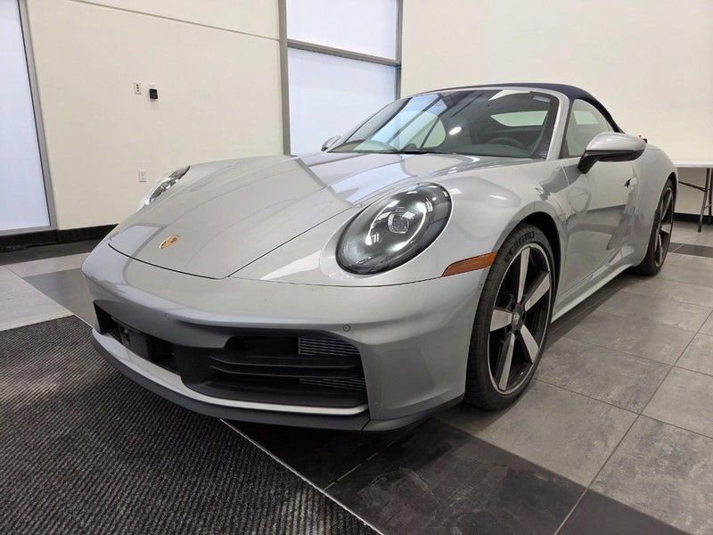 Certified 2025 Porsche 911 Carrera image 1