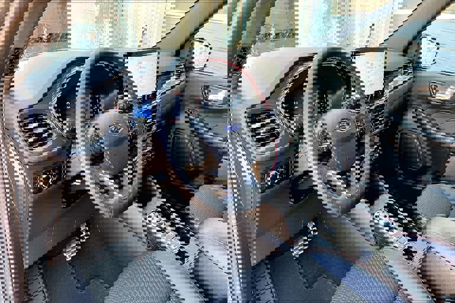 Certified 2023 Ford Escape ST-Line w/ Tech Pack #1 image 18