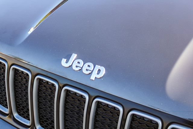 Used 2022 Jeep Renegade Latitude AWD/4WD image 16