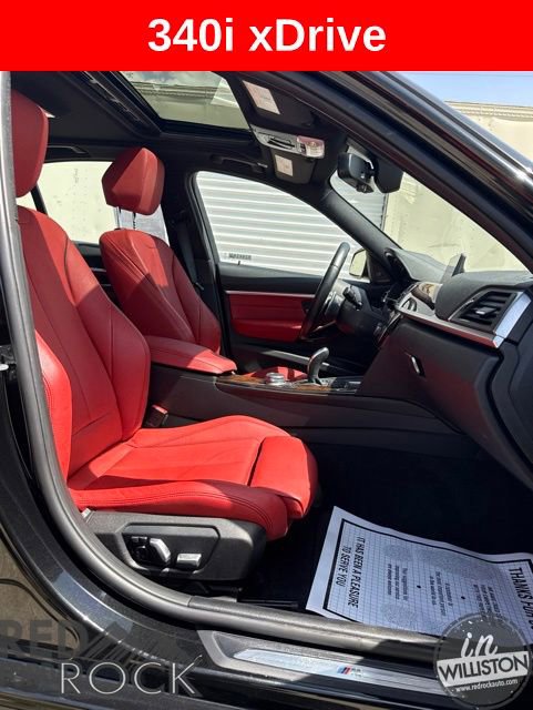Used 2018 BMW 340i xDrive Sedan w/ Executive Package AWD/4WD image 11