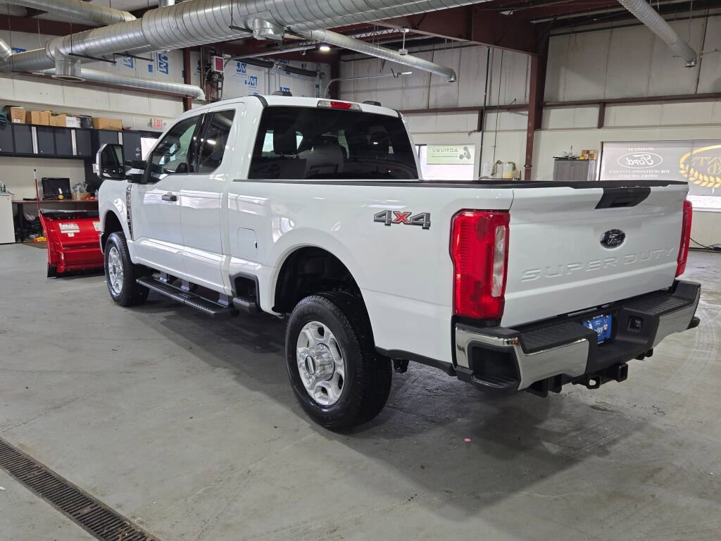 New 2026 Ford F250 XLT w/ Snow Plow Prep Package image 18