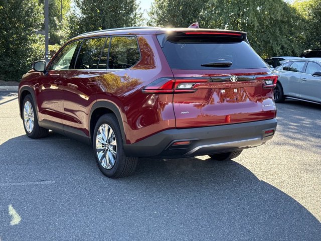 Used 2026 Toyota Grand Highlander AWD image 4