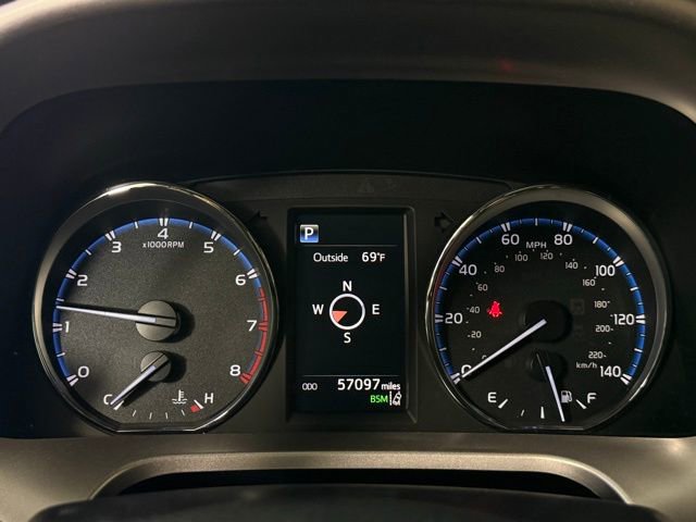 Used 2018 Toyota RAV4 Limited image 25