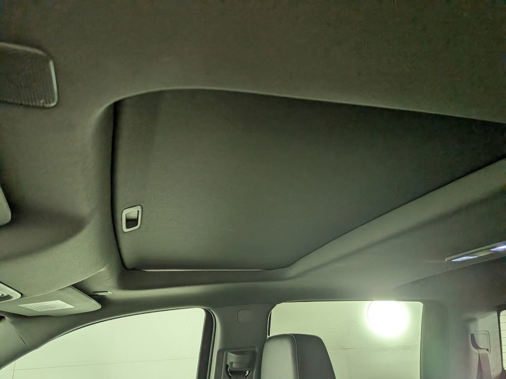 Used 2022 Chevrolet Silverado 1500 LT Trail Boss w/ LT Trail Boss Premium Package AWD/4WD image 29