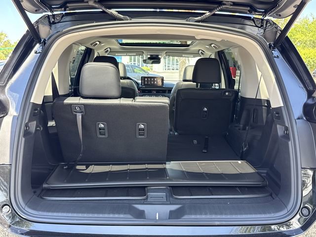 New 2026 Honda Pilot Touring image 16