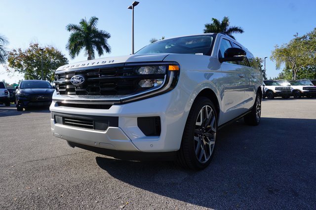 New 2025 Ford Expedition Max Platinum w/ Platinum Ultimate Package image 19