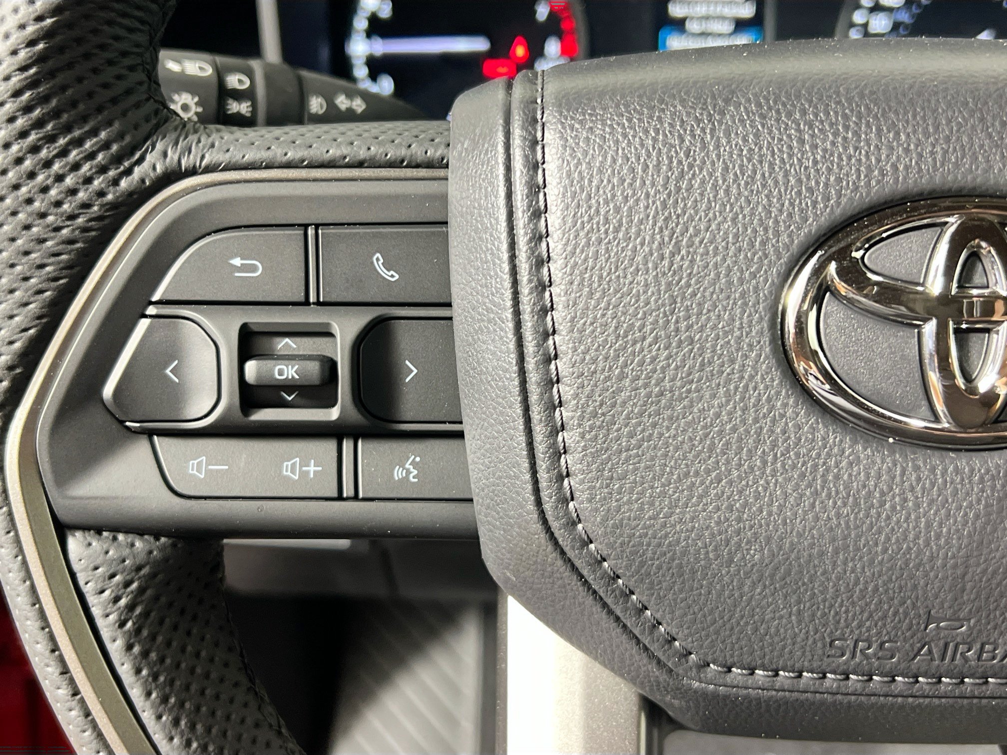 New 2026 Toyota Tundra SR5 AWD/4WD image 18