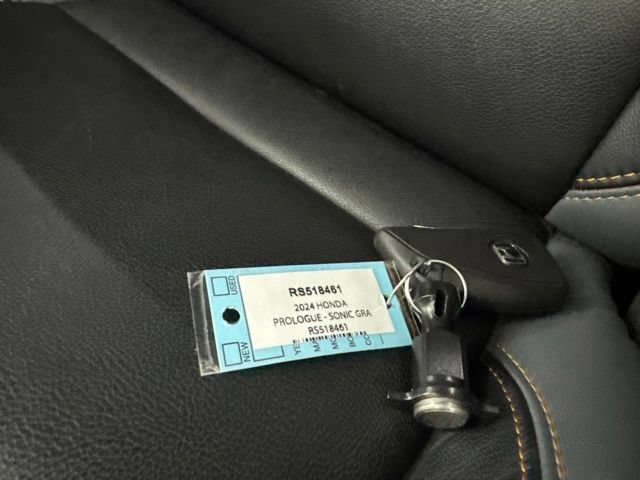 Used 2024 Honda Prologue Touring image 32