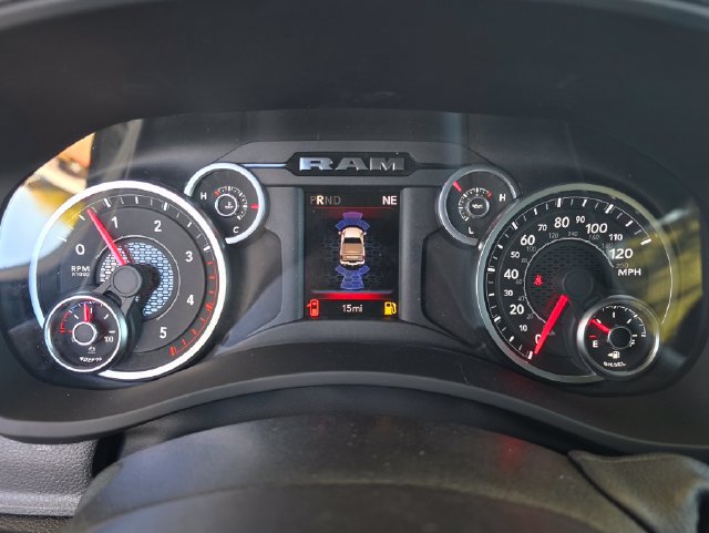 New 2027 RAM 3500 Big Horn AWD/4WD image 12
