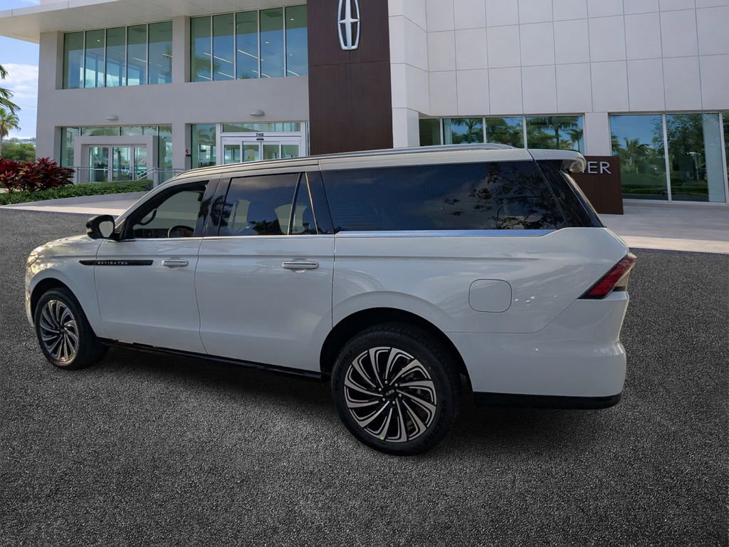 New 2026 Lincoln Navigator L Black Label AWD/4WD image 5