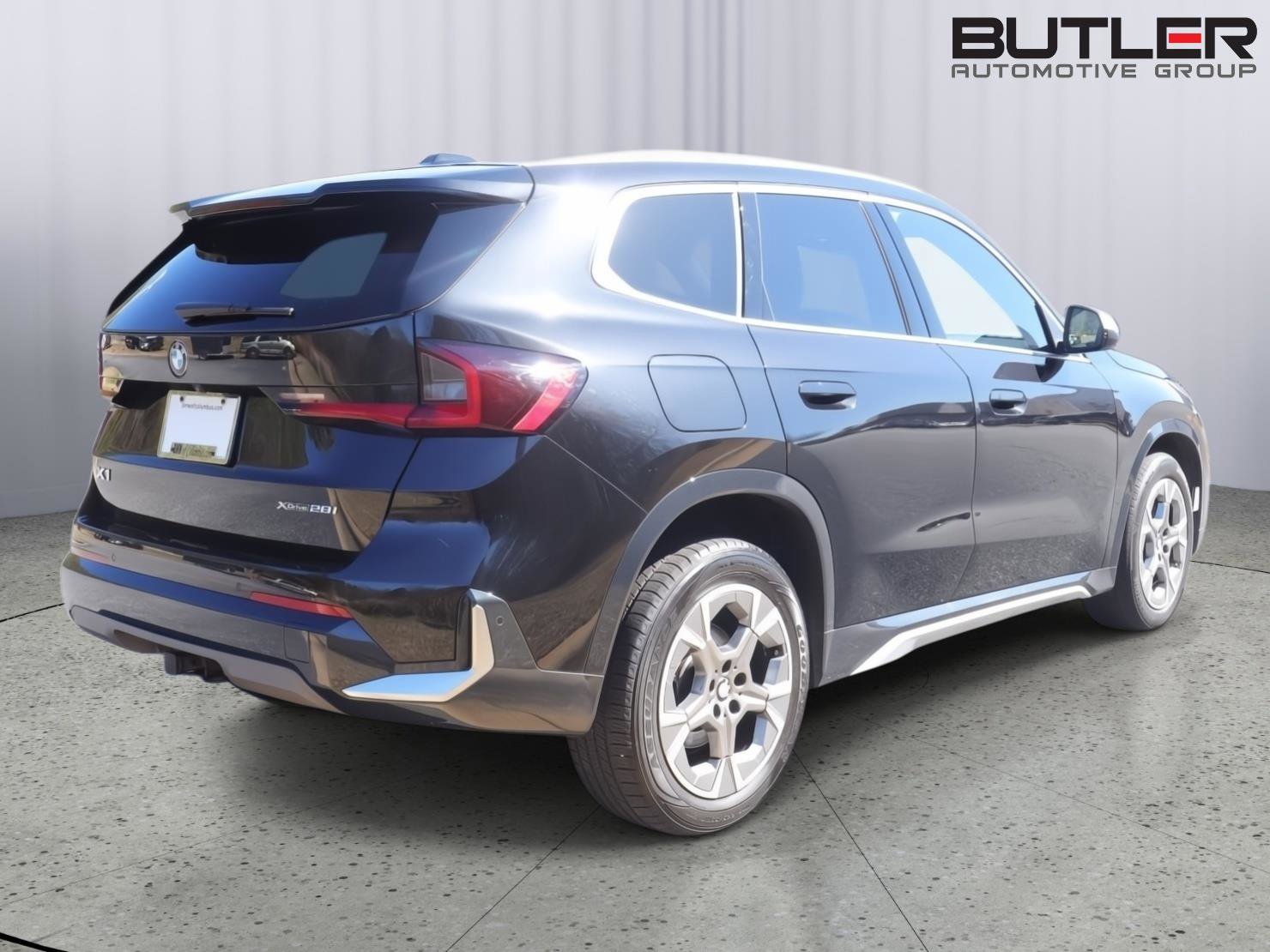 Used 2023 BMW X1 xDrive28i w/ Premium Package image 6